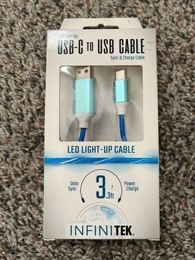 LED Light-Up USB-C to USB Cable - Blue